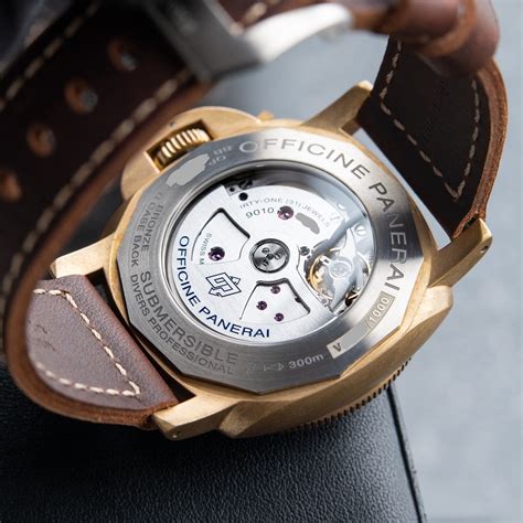 panerai luminor browm brass